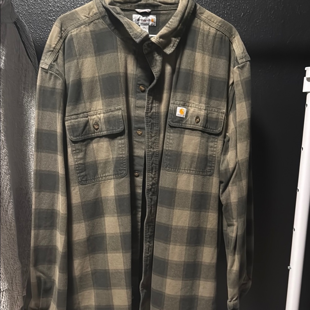 Carhartt olive green/light green flannel.